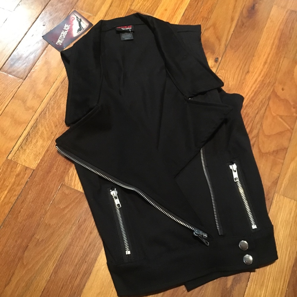 Ladies Sleeveless Vest